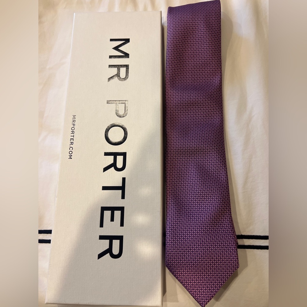 Eton pink patterned tie